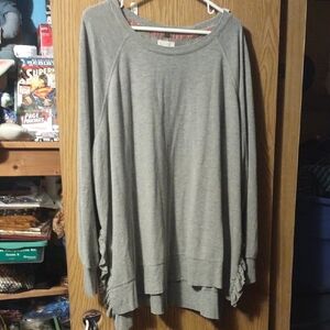 Cupio Charcoal and Rose Knit Apparel